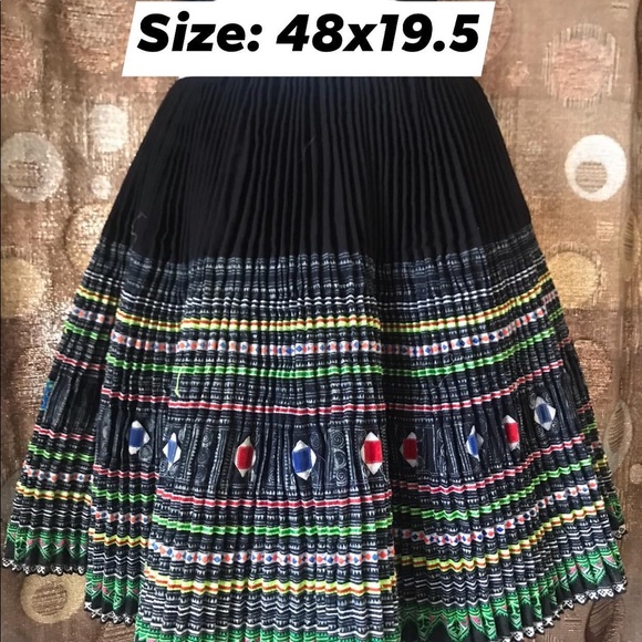 Hmong Vietnamese Skirt - Picture 1 of 1